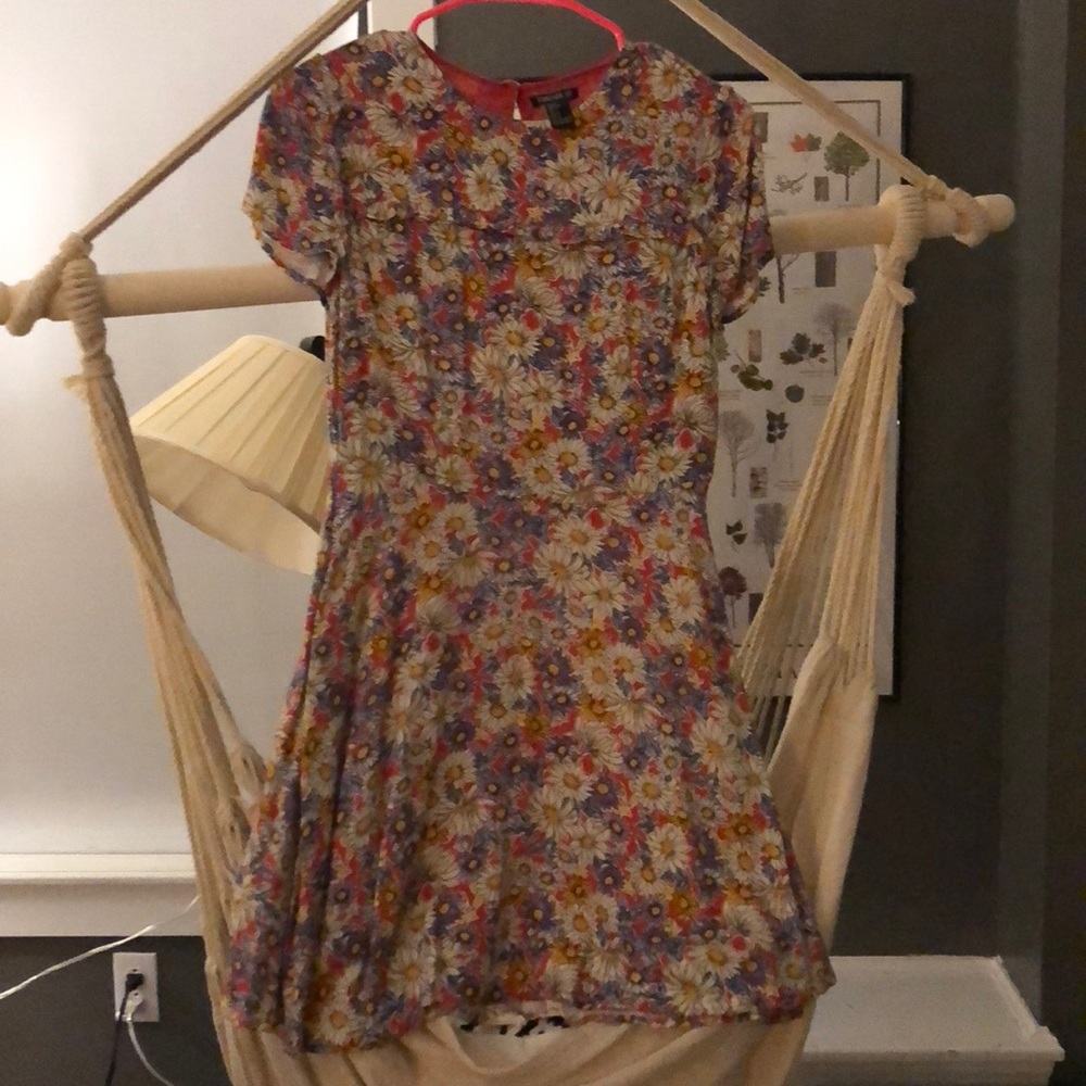 4 for $20😍NWOT Forever 21 floral skater dress